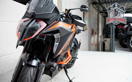 Gebrauchtmotorrad KTM 1290 Super Duke GT - Bild 8