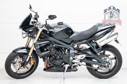 Triumph Street Triple