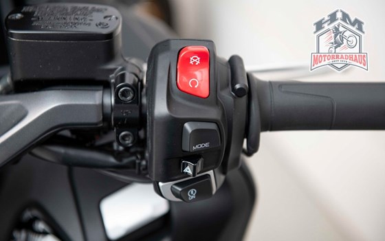 Gebrauchtmotorrad Yamaha TMAX 560 Tech Max - Bild 10