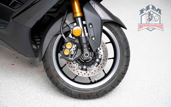 Gebrauchtmotorrad Yamaha TMAX 560 Tech Max - Bild 11