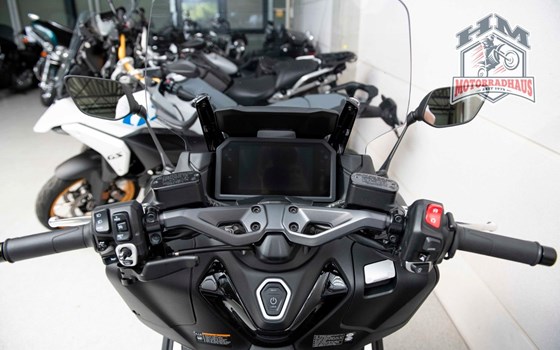 Gebrauchtmotorrad Yamaha TMAX 560 Tech Max - Bild 8