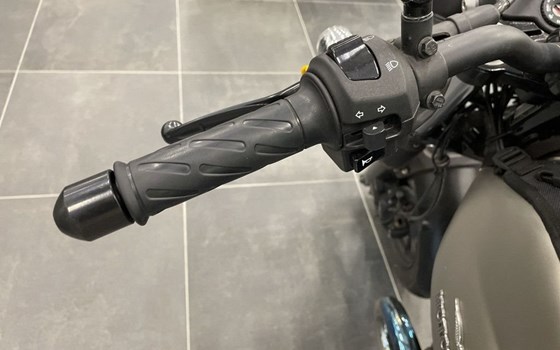 Gebrauchtmotorrad Moto Guzzi V7 Stone - Bild 7