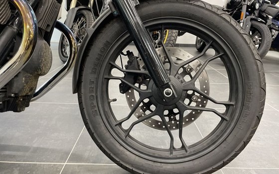 Gebrauchtmotorrad Moto Guzzi V7 Stone - Bild 8