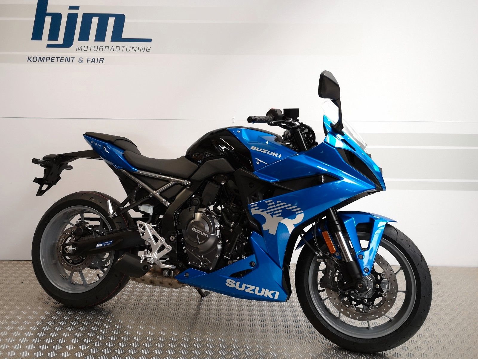 Suzuki GSX-8R