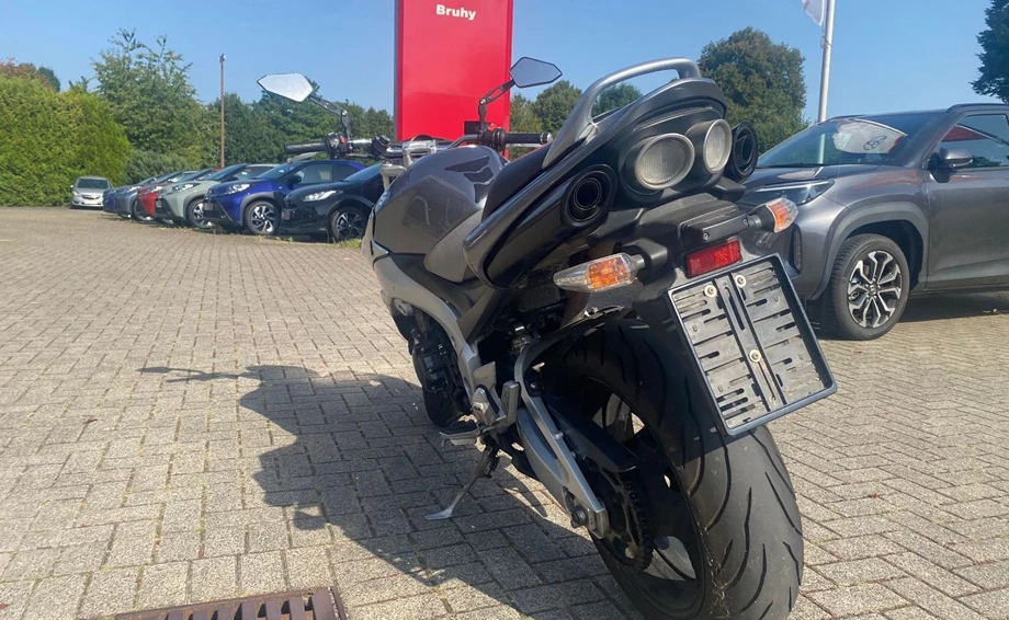 Angebot Suzuki GSR 600 Bild 4: Angebot Suzuki GSR 600