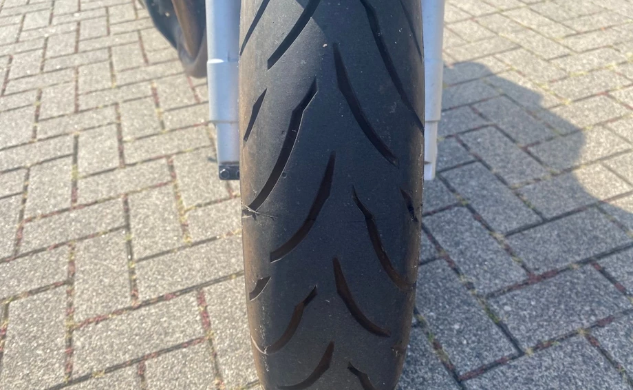 Angebot Suzuki GSR 600 Bild 7: Angebot Suzuki GSR 600