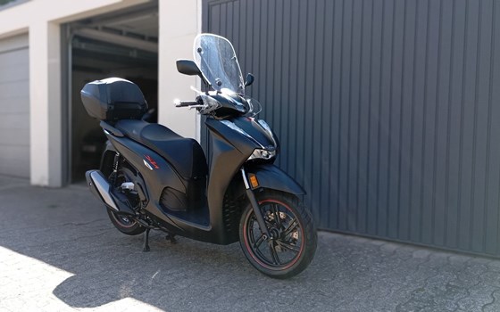 Gebrauchtmotorrad Honda SH350i - Bild 2