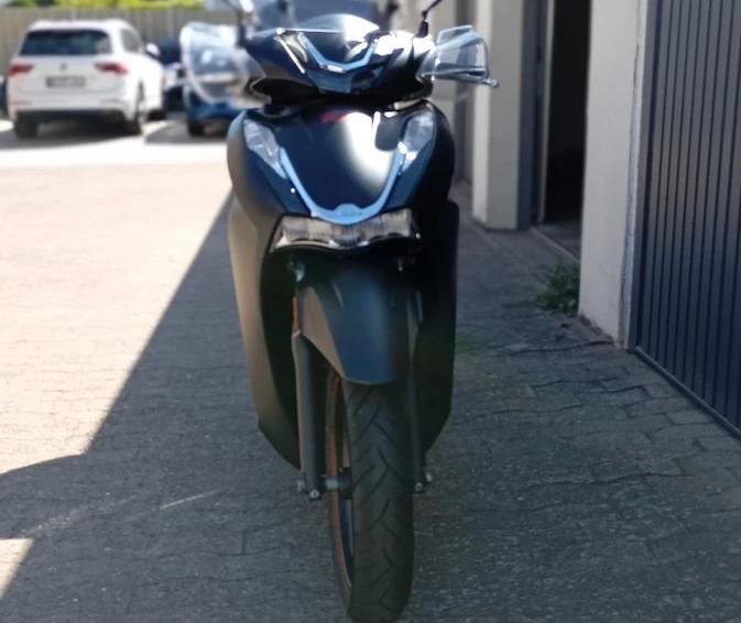 Angebot Honda SH350i Bild 5: Angebot Honda SH350i