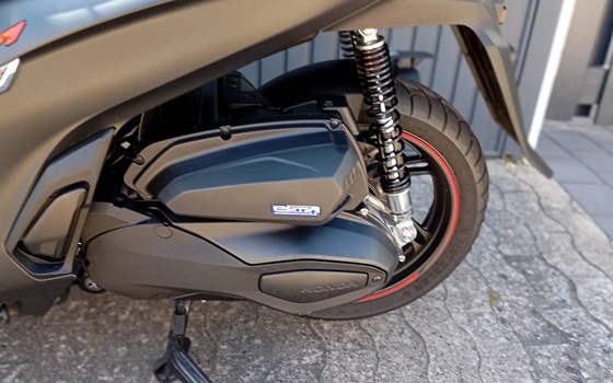 Gebrauchtmotorrad Honda SH350i - Bild 6