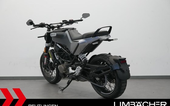 Gebrauchtmotorrad Husqvarna Svartpilen 125 - Bild 4