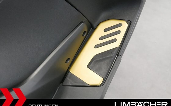 Gebrauchtmotorrad Yamaha TMAX 560 Tech Max - Bild 8