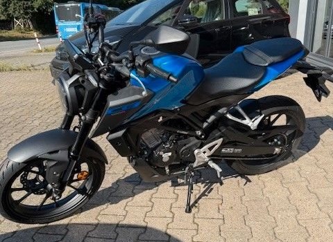 Gebrauchtmotorrad Honda CB125R - Bild 4