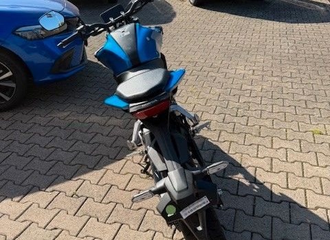 Gebrauchtmotorrad Honda CB125R - Bild 9