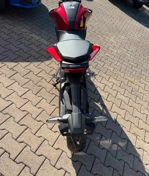 Angebot Honda CB125R Bild 7: Angebot Honda CB125R