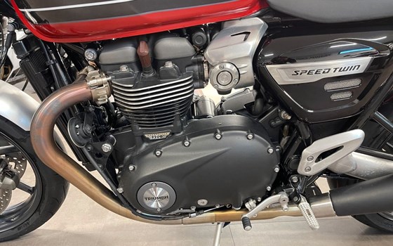 Gebrauchtmotorrad Triumph Speed Twin 1200 - Bild 7