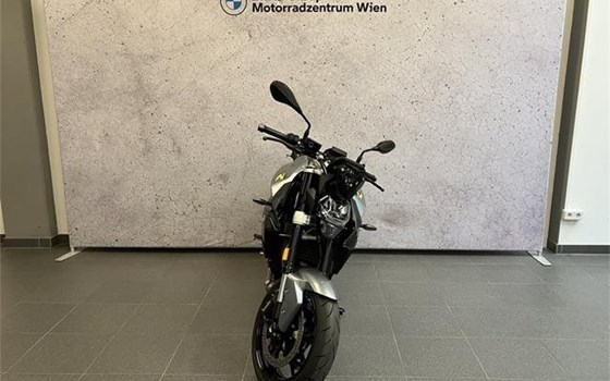 Gebrauchtmotorrad BMW F 900 R - Bild 3