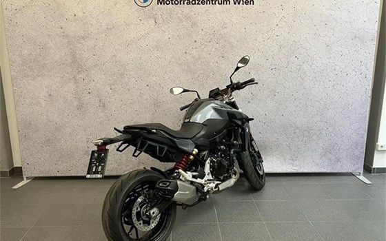 Gebrauchtmotorrad BMW F 900 R - Bild 6