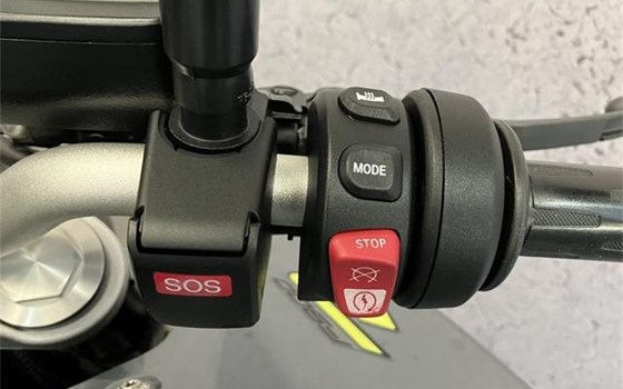 Gebrauchtmotorrad BMW F 900 R - Bild 8