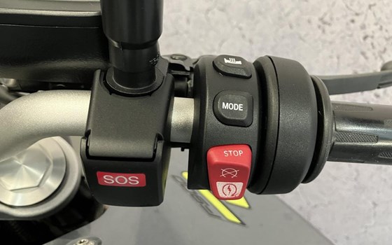 Gebrauchtmotorrad BMW F 900 R - Bild 8