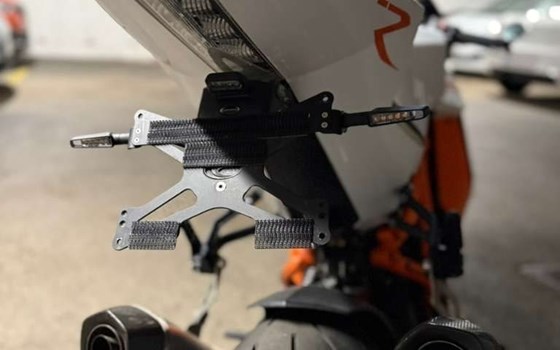 Gebrauchtmotorrad KTM 1190 RC8 R - Bild 9 Gebrauchtmotorrad KTM 1190 RC8 R - Bild 9