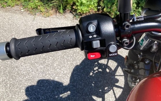 Gebrauchtmotorrad Triumph Street Twin - Bild 15 Gebrauchtmotorrad Triumph Street Twin - Bild 15