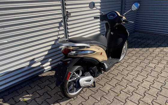 Gebrauchtmotorrad Piaggio Liberty 125 - Bild 3