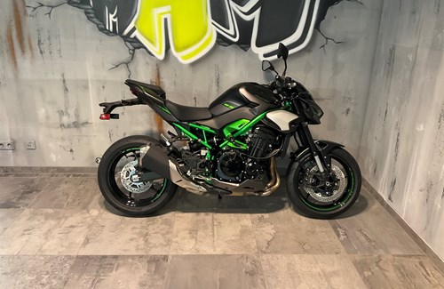 Gebrauchtmotorrad Kawasaki Z900