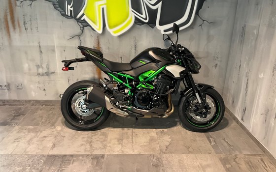 Gebrauchtmotorrad Kawasaki Z900 - Bild 1