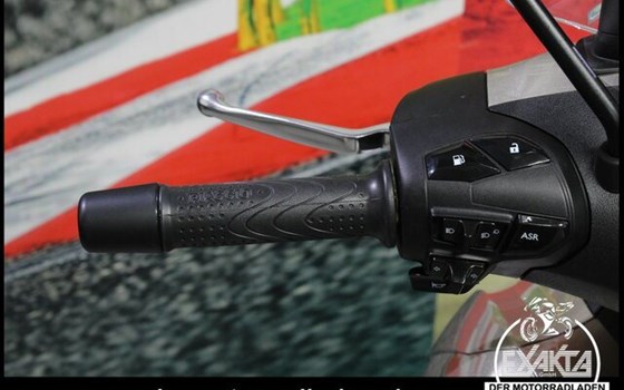 Gebrauchtmotorrad Piaggio Beverly 400 hpe - Bild 17