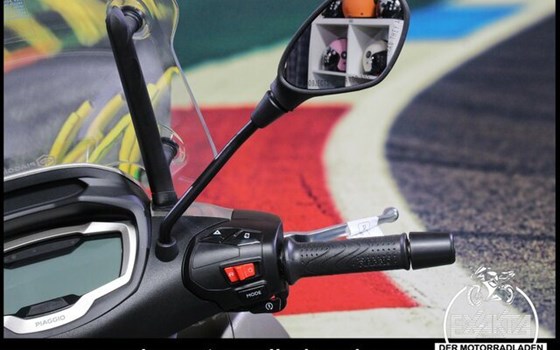 Gebrauchtmotorrad Piaggio Beverly 400 hpe - Bild 18