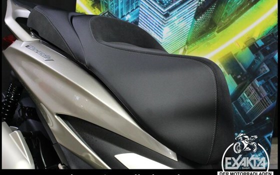 Gebrauchtmotorrad Piaggio Beverly 400 hpe - Bild 27