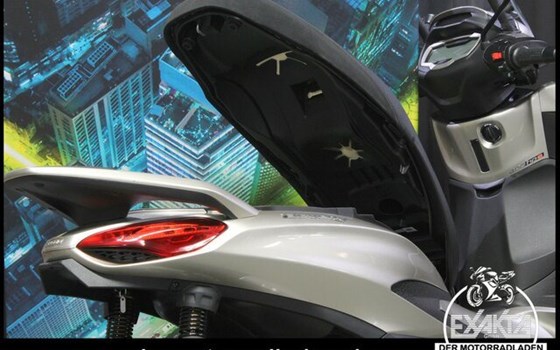 Gebrauchtmotorrad Piaggio Beverly 400 hpe - Bild 29