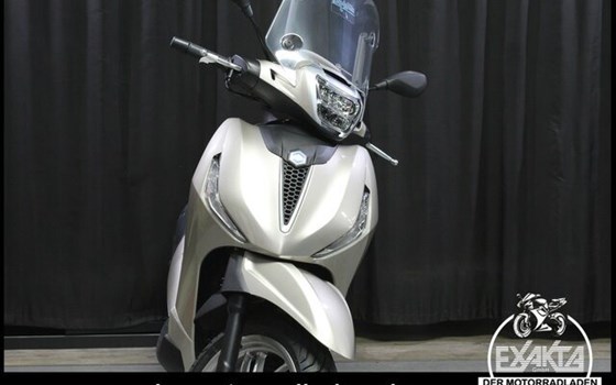 Gebrauchtmotorrad Piaggio Beverly 400 hpe - Bild 9