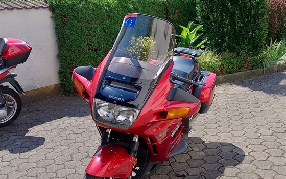 Gebrauchtmotorrad Honda ST 1100 Pan-European - Bild 3