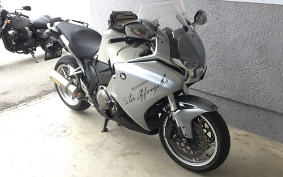 Gebrauchtmotorrad Honda VFR 1200 F - Bild 7