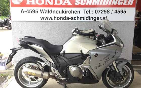 Gebrauchtmotorrad Honda VFR 1200 F - Bild 2