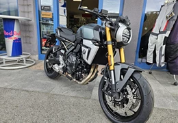 Neumotorrad Suzuki GSX-8T Neumotorrad Suzuki GSX-8T