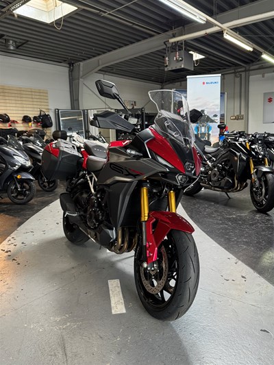 GSX-S1000GX