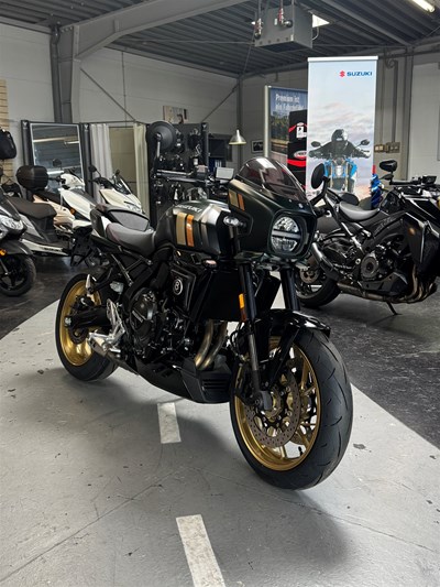 GSX-8TT