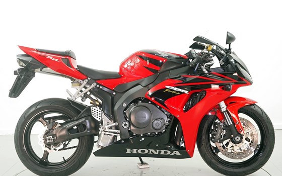 Motorrad Occasion Honda CBR1000RR Fireblade - Bild 4