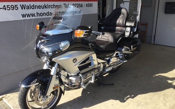 Gebrauchtmotorrad Honda GL 1800 Goldwing - Bild 4 Gebrauchtmotorrad Honda GL 1800 Goldwing - Bild 4