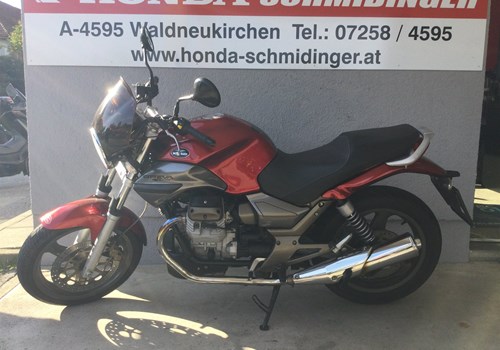 Moto Guzzi Breva 750