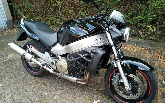 Gebrauchtmotorrad Honda X11 - Bild 4