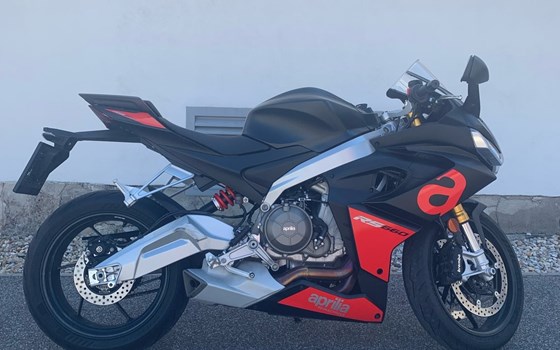 Gebrauchtmotorrad Aprilia RS 660 - Bild 4 Gebrauchtmotorrad Aprilia RS 660 - Bild 4
