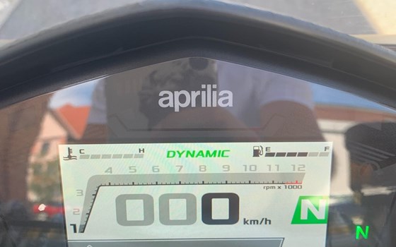 Gebrauchtmotorrad Aprilia RS 660 - Bild 5 Gebrauchtmotorrad Aprilia RS 660 - Bild 5