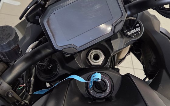 Gebrauchtmotorrad Kawasaki Z H2 SE - Bild 6 Gebrauchtmotorrad Kawasaki Z H2 SE - Bild 6