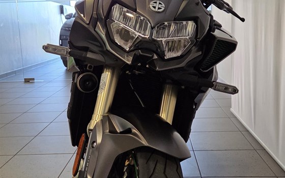 Gebrauchtmotorrad Kawasaki Z H2 SE - Bild 7 Gebrauchtmotorrad Kawasaki Z H2 SE - Bild 7