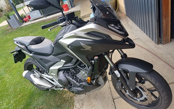 Gebrauchtmotorrad Honda NC750X DCT - Bild 3 Gebrauchtmotorrad Honda NC750X DCT - Bild 3