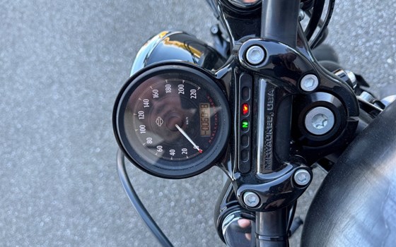 Gebrauchtmotorrad Harley-Davidson Sportster XL 1200X Forty-Eight - Bild 6 Gebrauchtmotorrad Harley-Davidson Sportster XL 1200X Forty-Eight - Bild 6