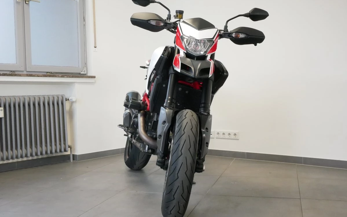 Zum Vergrößern bitte anklicken! Angebot Ducati Hypermotard 821